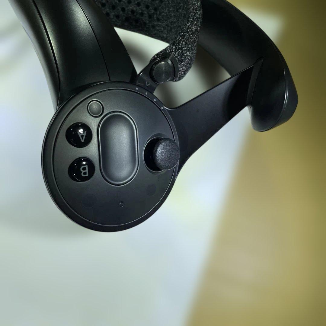 ２訳あり美品valve indexコントローラー左のみ　 動作確認済み　清掃済み
