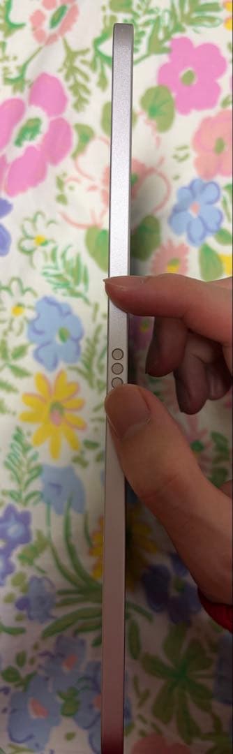 iPad 第10世代 Wi-Fi 64GB シルバー