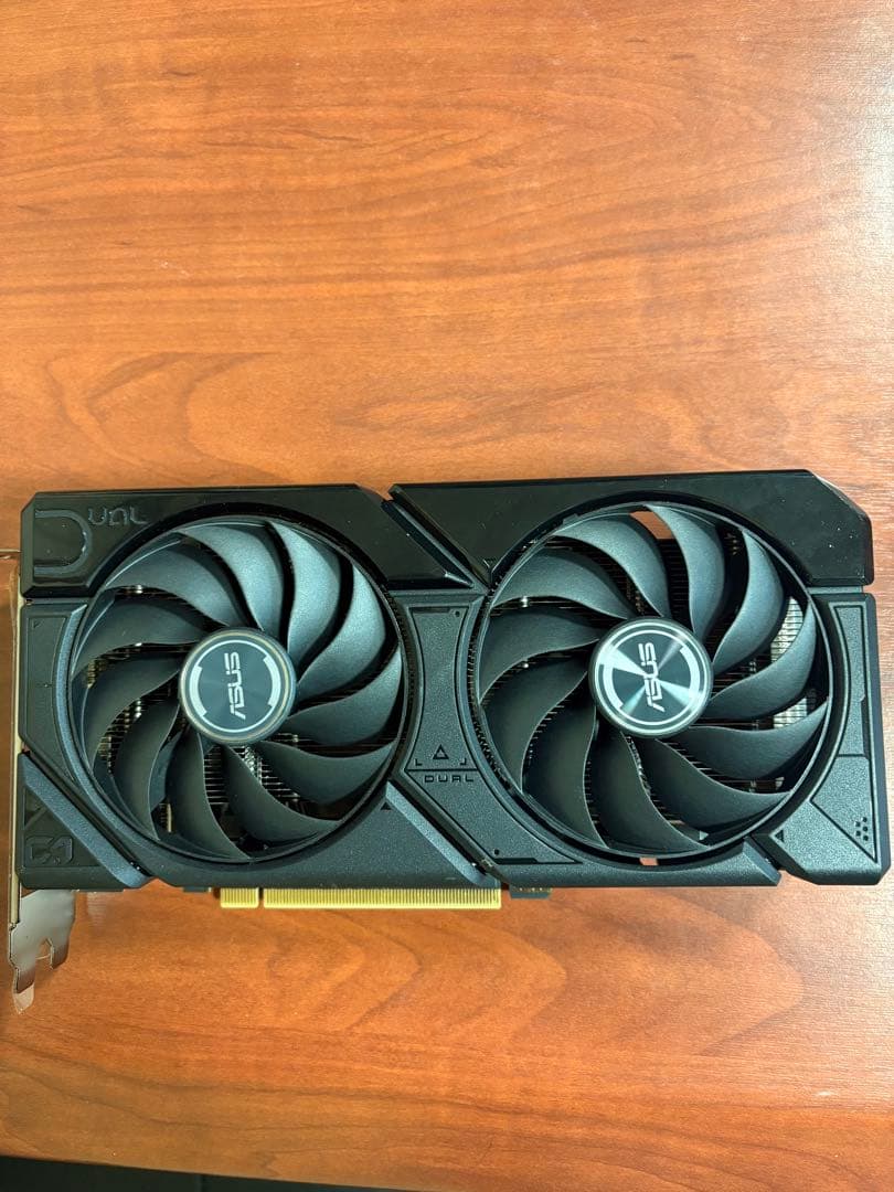 グラフィックボード・グラボ・ビデオカード ASUS GeForce RTX 4060 DUAL 8GB