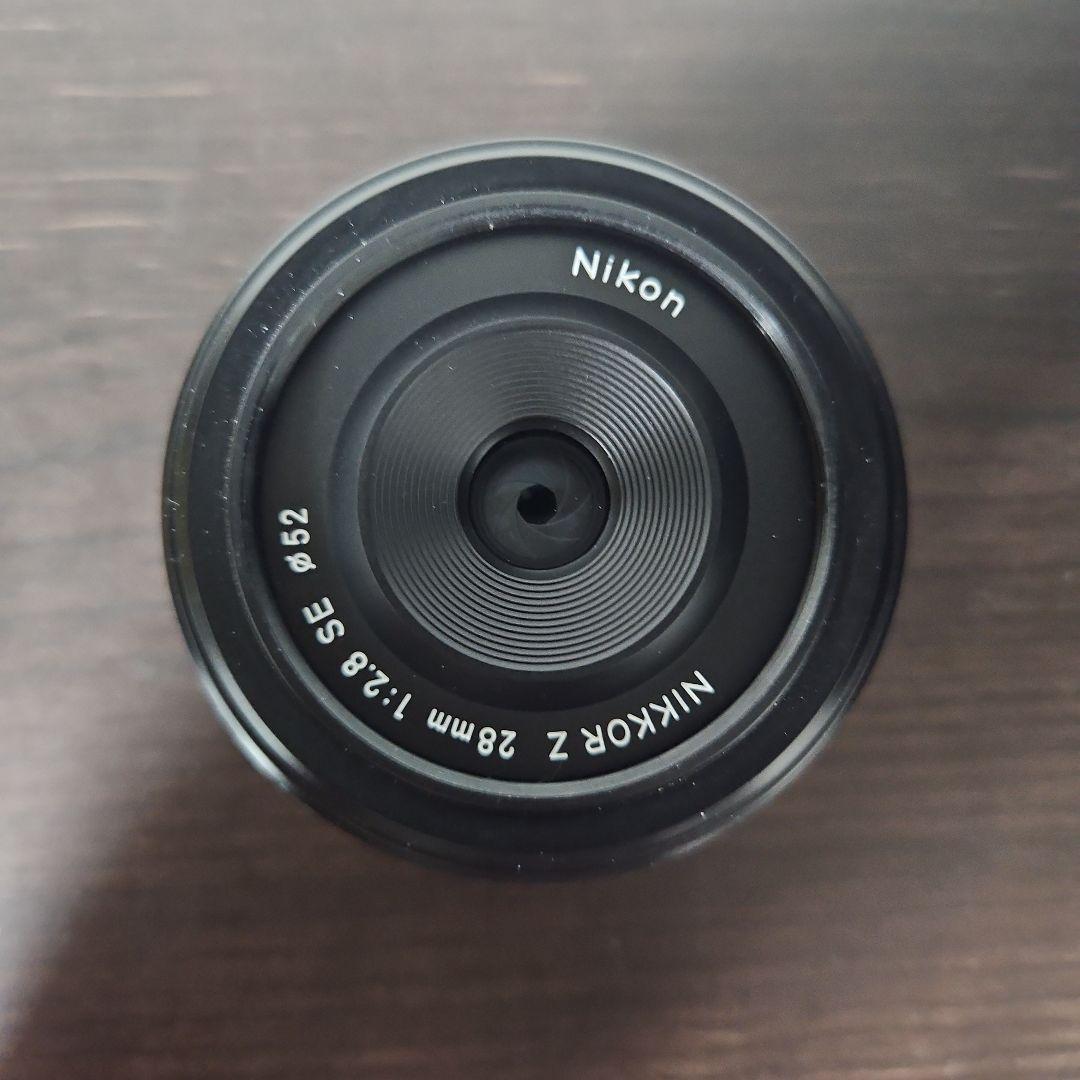 美品　Nikon zfc 28mmSE　予備バッテリー、アクセサリー付き