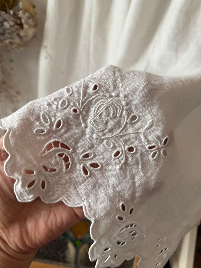 アンティークஐ⋆*花柄刺繍とモノグラム入りஐ⋆*小窓カーテン