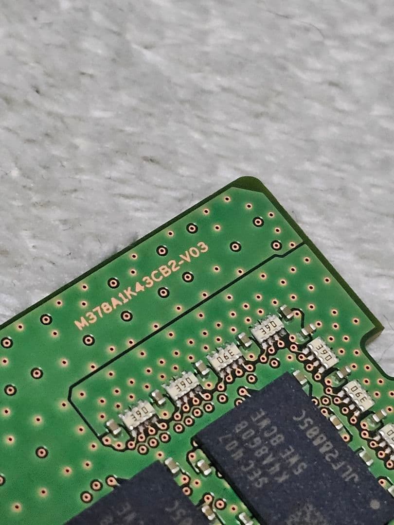 シール剥がれ SAMSUNG DDR4 3200 8GB ×2 計 16GB