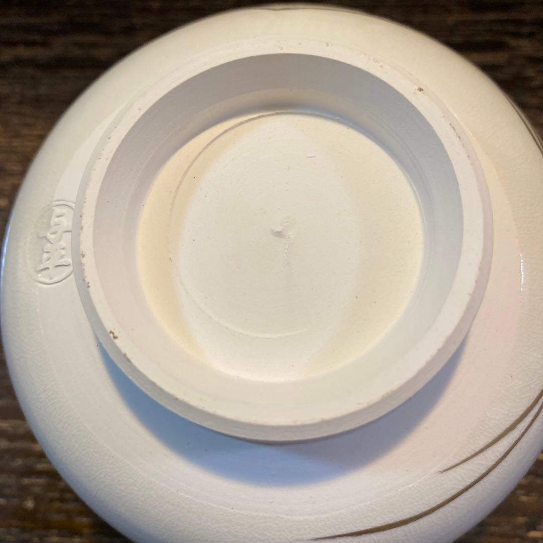 美しいデザインの茶碗 陶器製