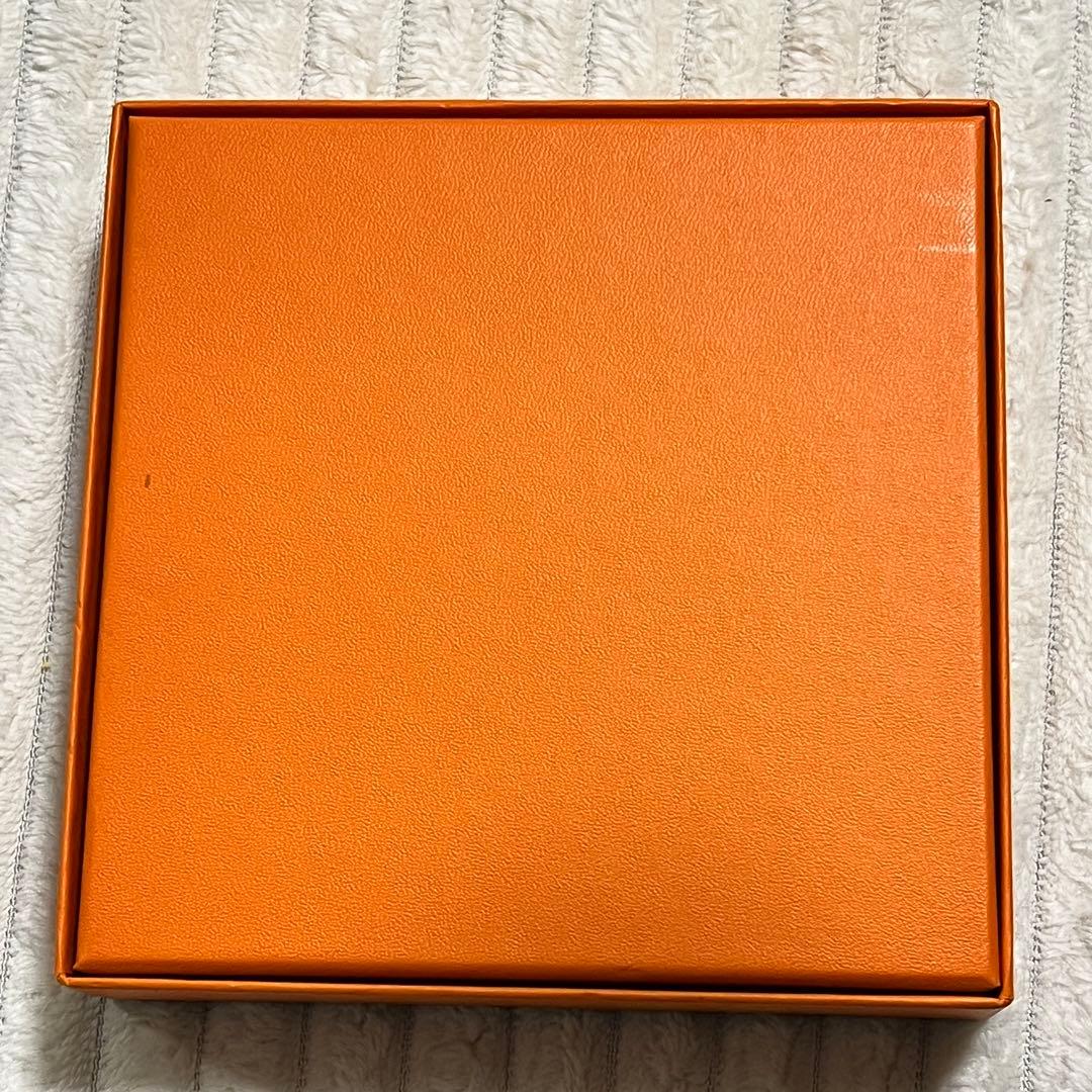 【新品・未使用】HERMÈS エルメス 香水 ミニボトル セット 箱付き