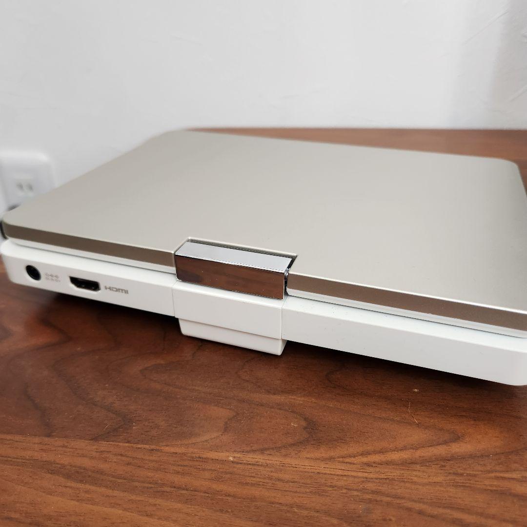 【美品】 TOSHIBA 東芝 REGZA ポータブル SD-BP900S