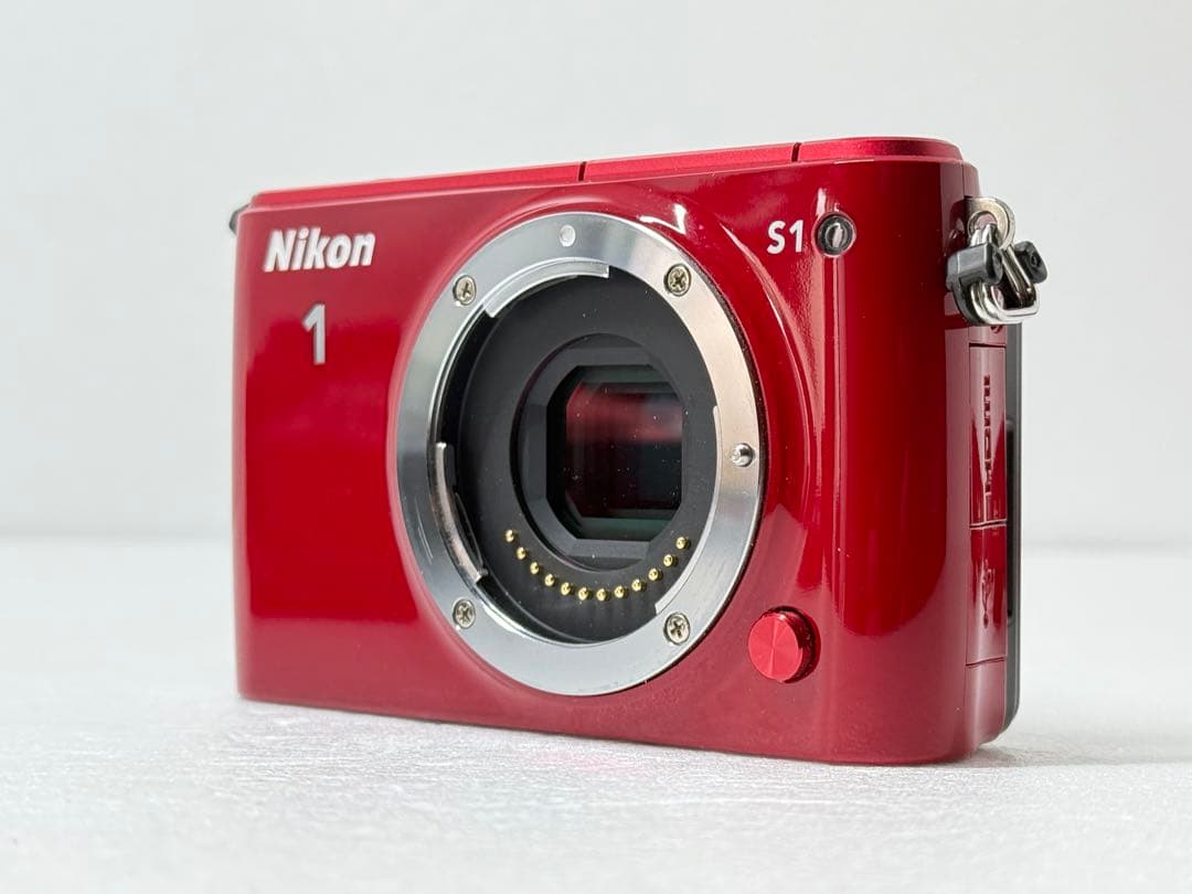Nikon S1 レッド 動作確認済 ミラーレス一眼