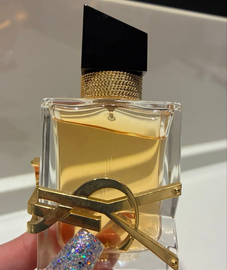イヴ・サンローラン　香水　リブレ　YSL サンローラン　オードトワレ　30ml