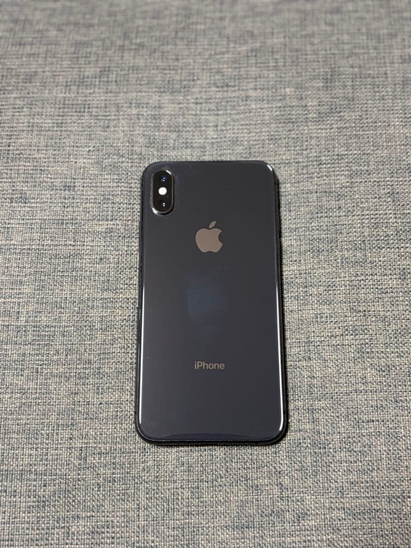 iPhone XS 64GB スペースグレー