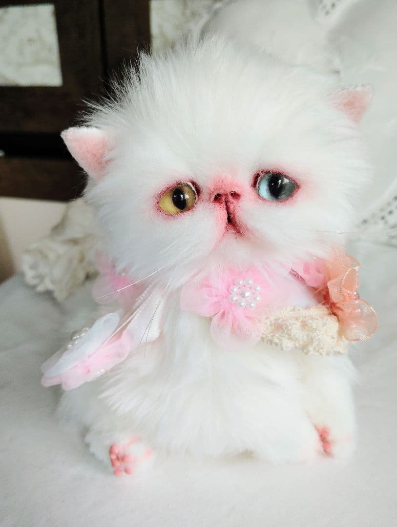短足ぽってり♡オッドアイ子猫ちゃん♡アートドール♡ぬいぐるみ♡