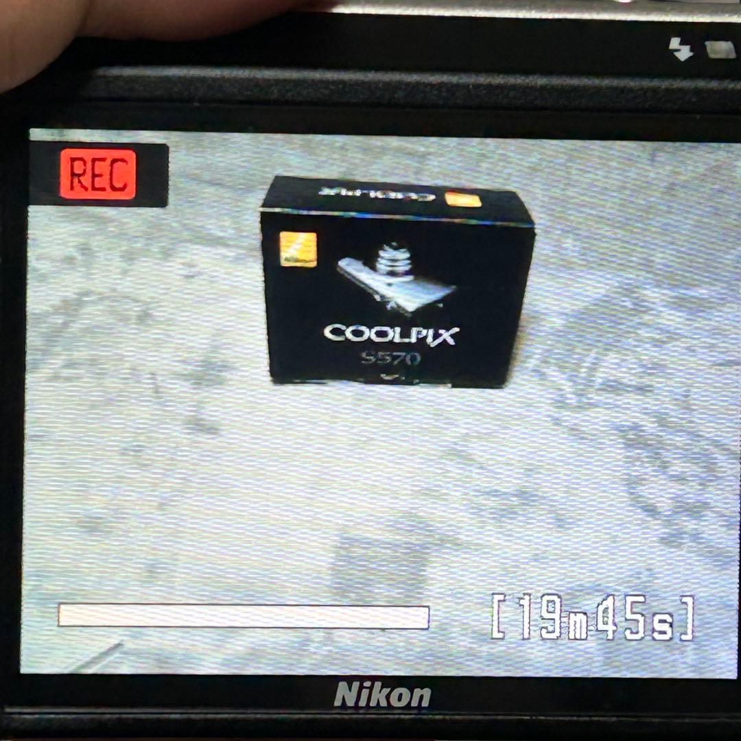 【動作品　付属品完備】Nikon COOLPIX S570 オールドコンデジ