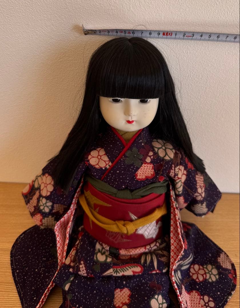 撫松庵タグ付き　市松人形　紫色の花柄着物　約43センチ