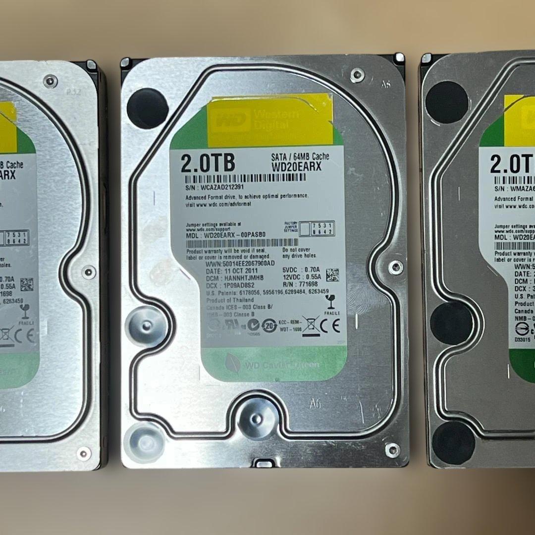 【中古3＋新品1・初期化済み】3.5インチHDD2TBｘ4台（WD20EARS）