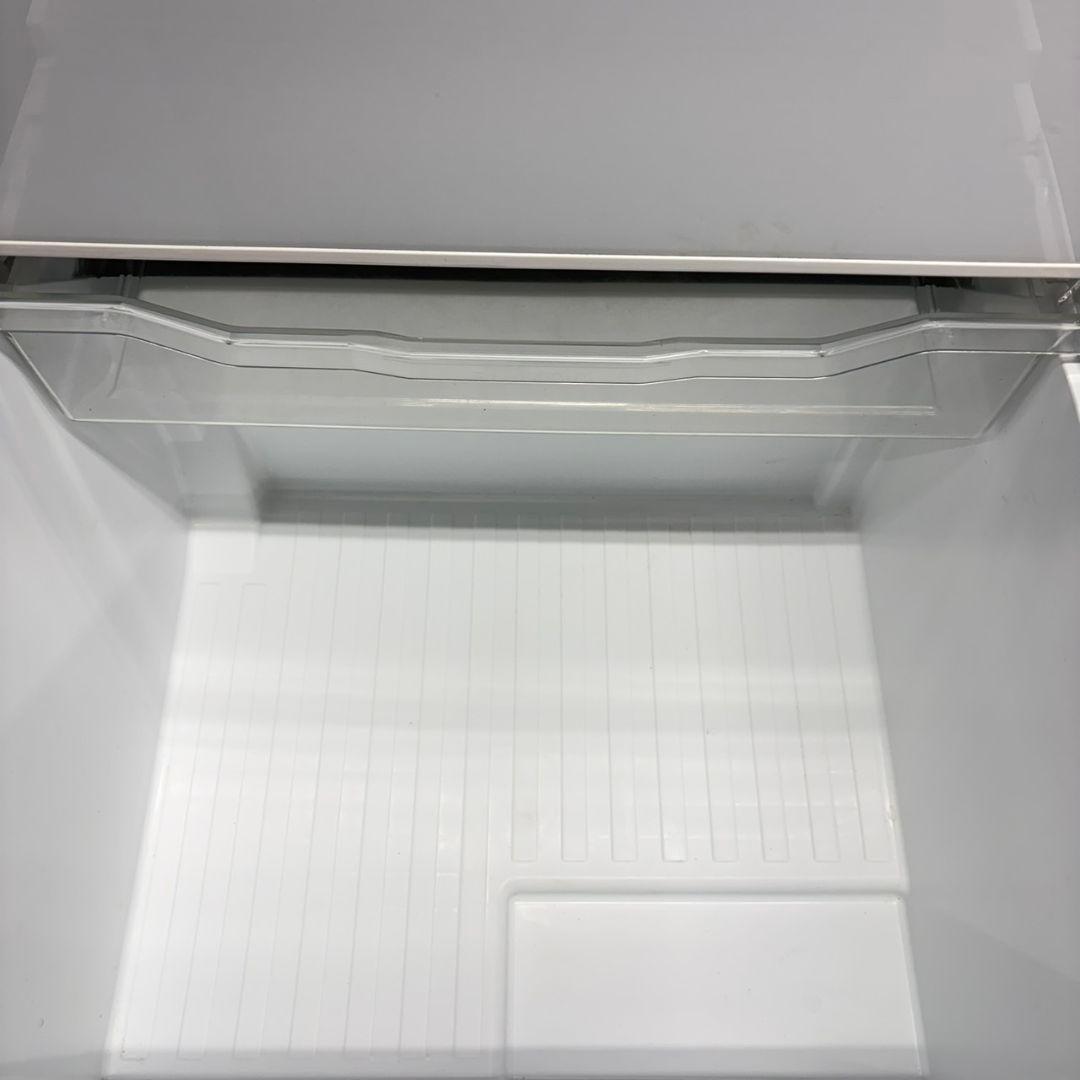 810 ガラストップ！！　1~４人暮らし用　大型冷蔵庫　自動製氷　3ドア