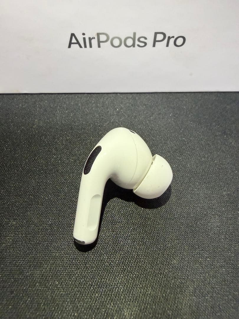 AirPods Pro 第2世代　右耳のみ　1