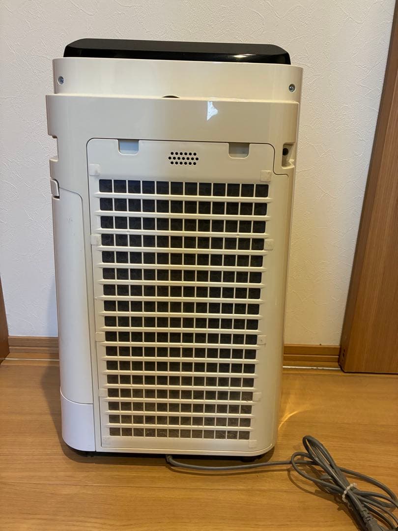 SHARP 加湿空気清浄機 KC-H50-W 2018年製