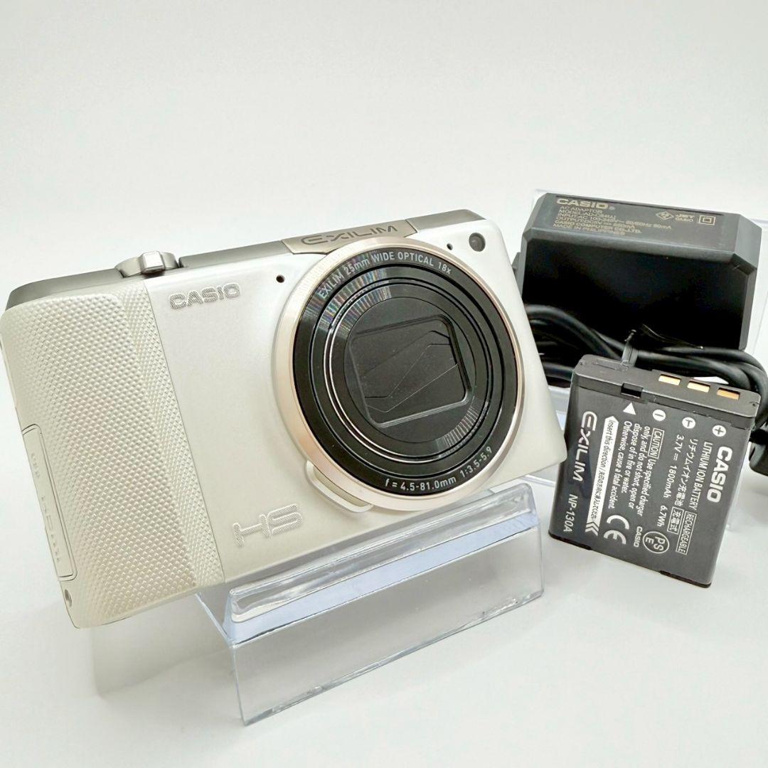 【極美品】CASIO EX-ZR800 コンデジ 充電器付き　カシオ