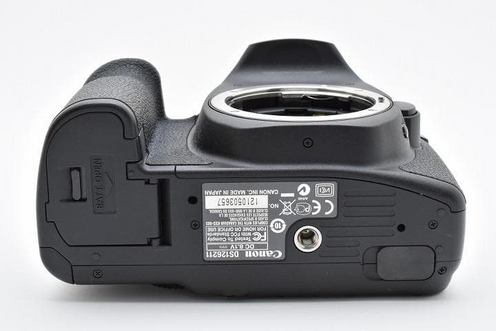 15355 ★未使用に近い現状品★ Canon EOS 50D ボディ キヤノン