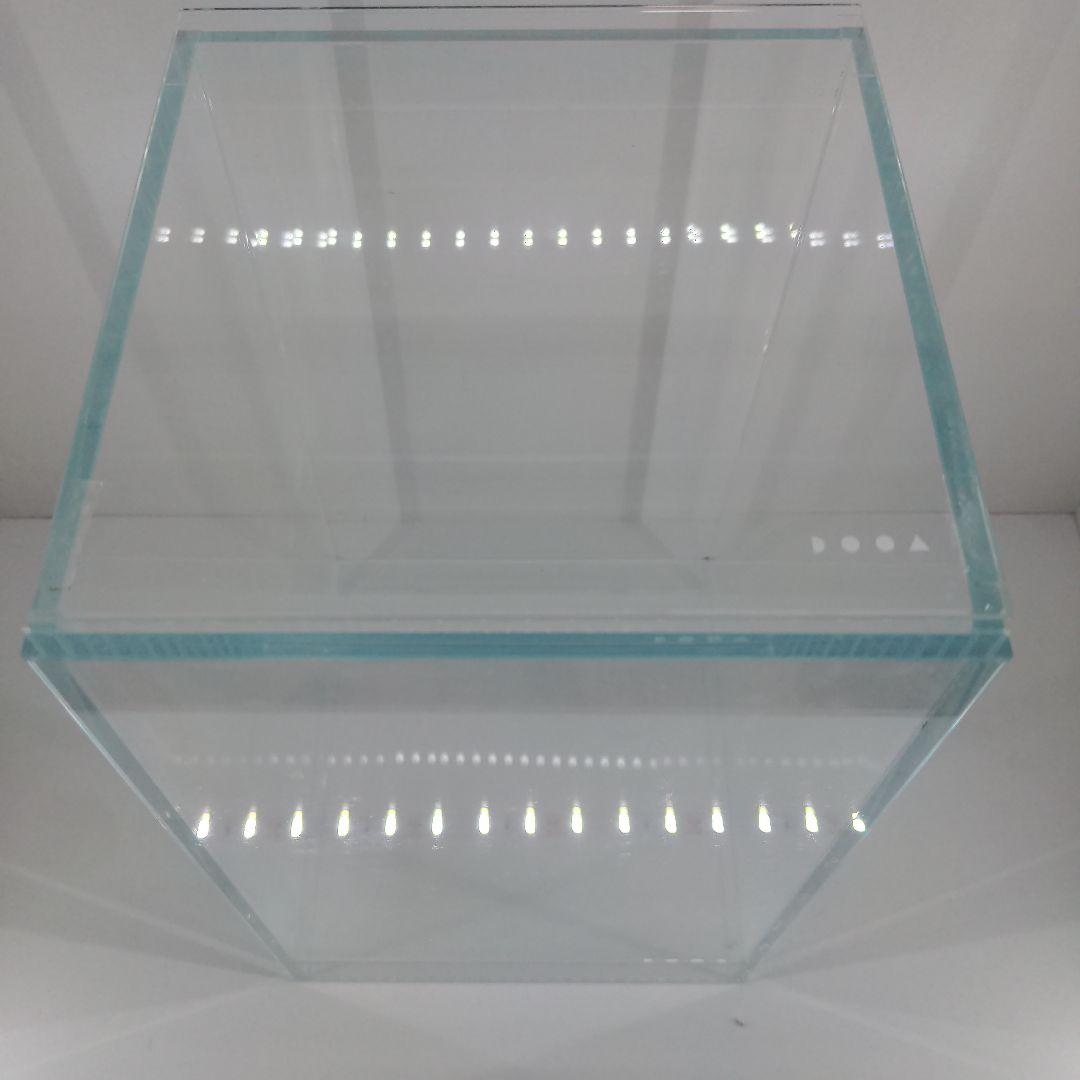 DOOA NEO GLASSAIRガラス水槽15cm x 15cm x 25cm