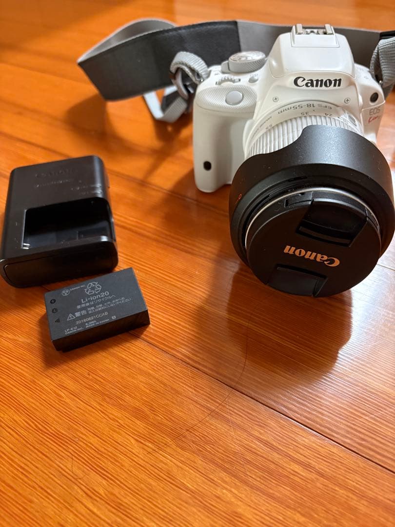 Canon EOS Kiss X７デジタル一眼レフ