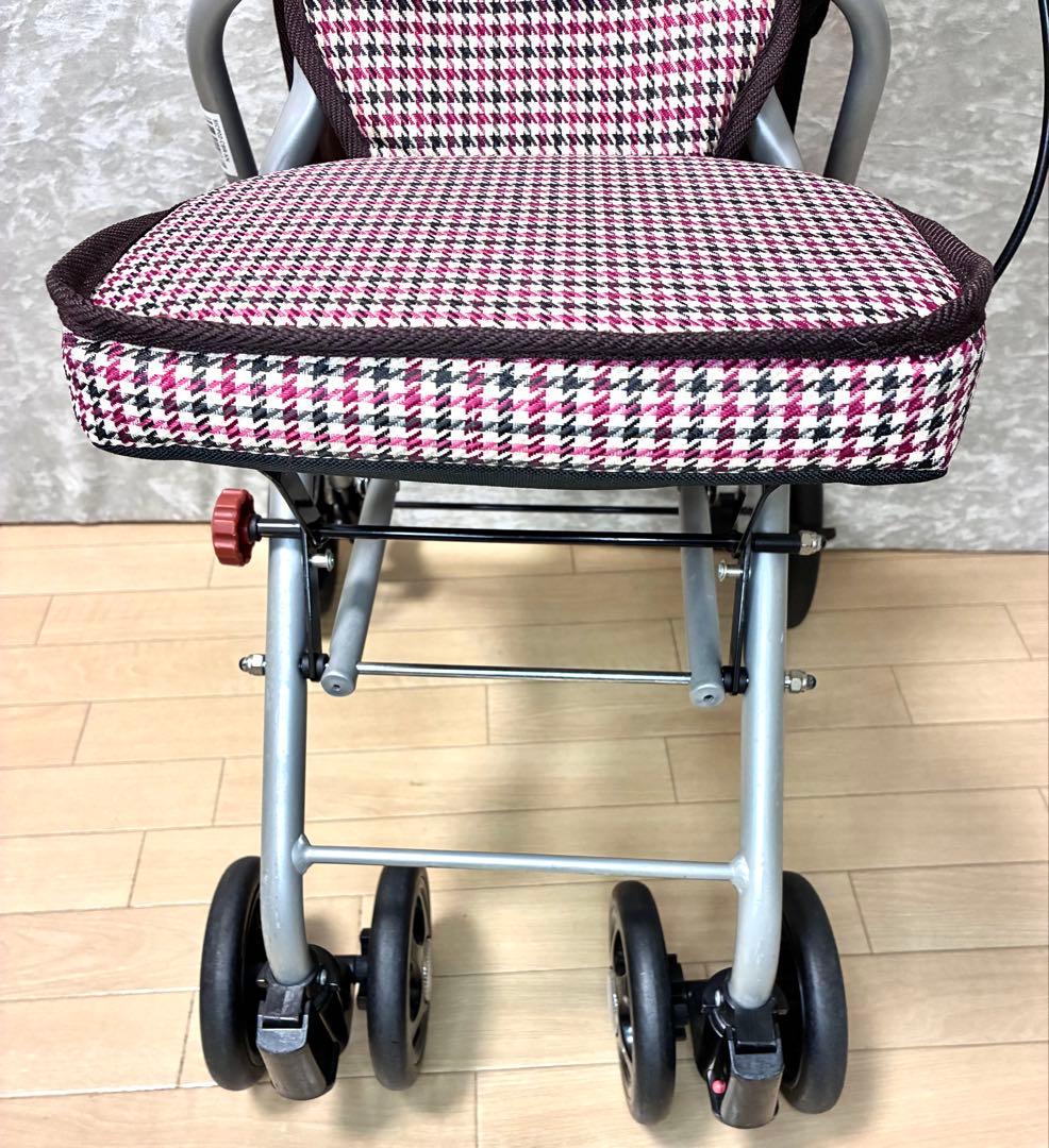 座れる！ 幸和製作所 TacaoF SICP02 シルバーカー 動作確認済み