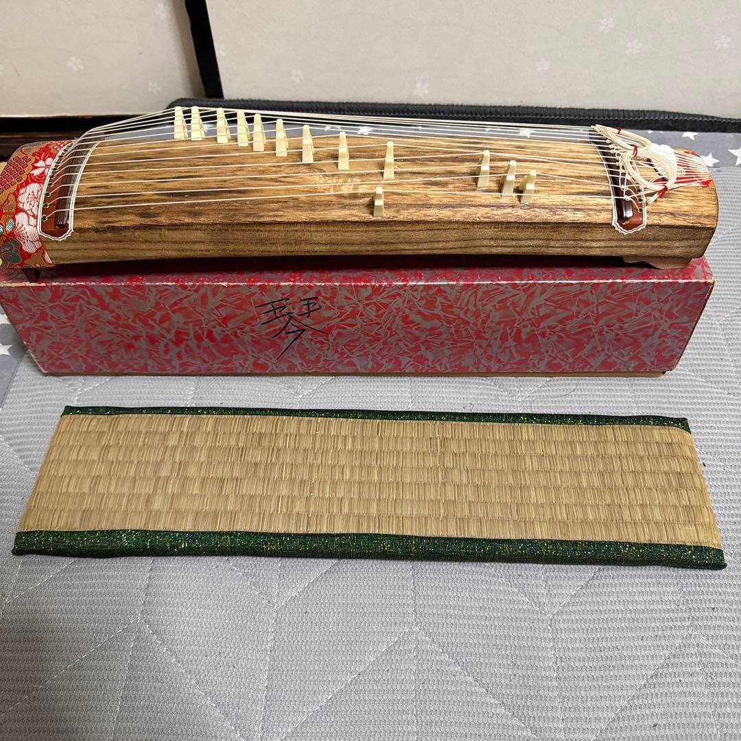13弦　ミニ琴　箱　畳付き