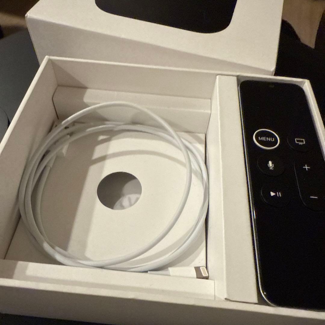 Apple TV 4K 本体とリモコンセット