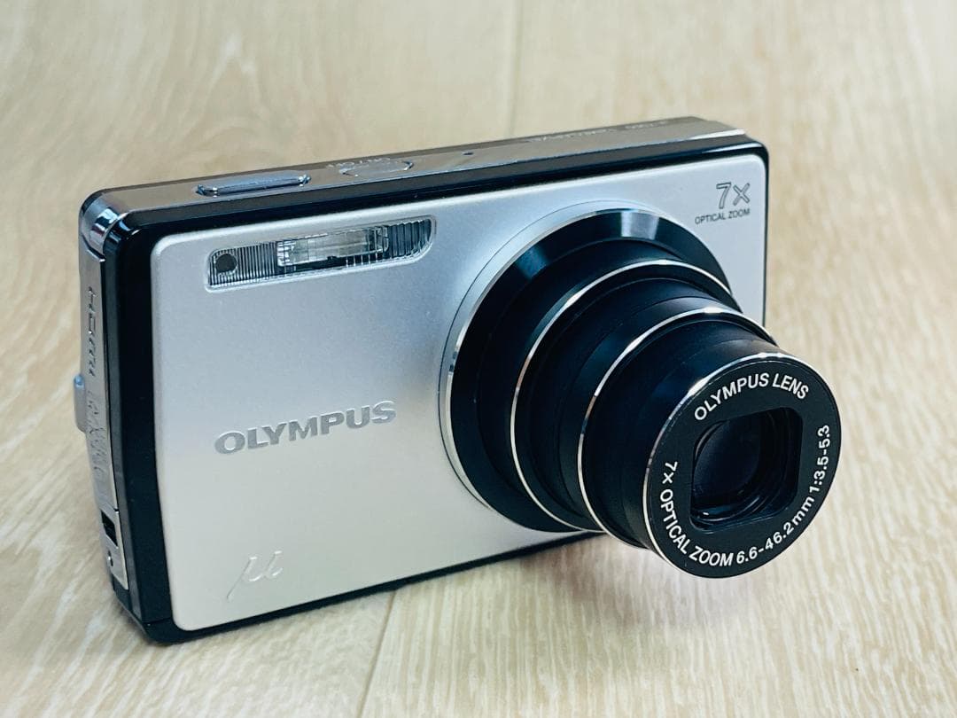 Olympus オリンパス μ-7000 シルバー コンパクトデジタルカメラ