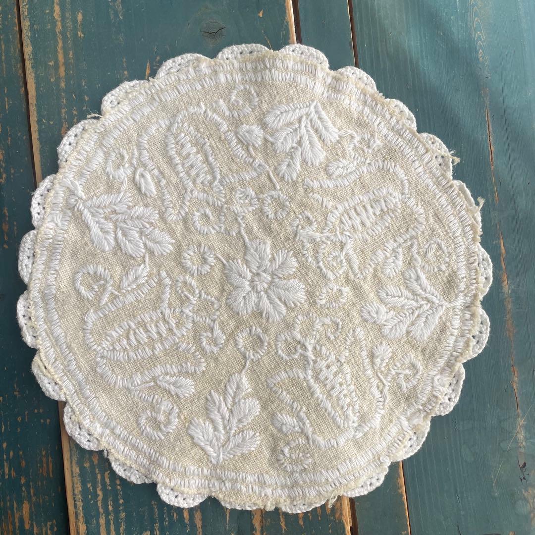 【 La Renaissance 】聖なる白伝説のイーラーショシュ祈りの刺繍布②