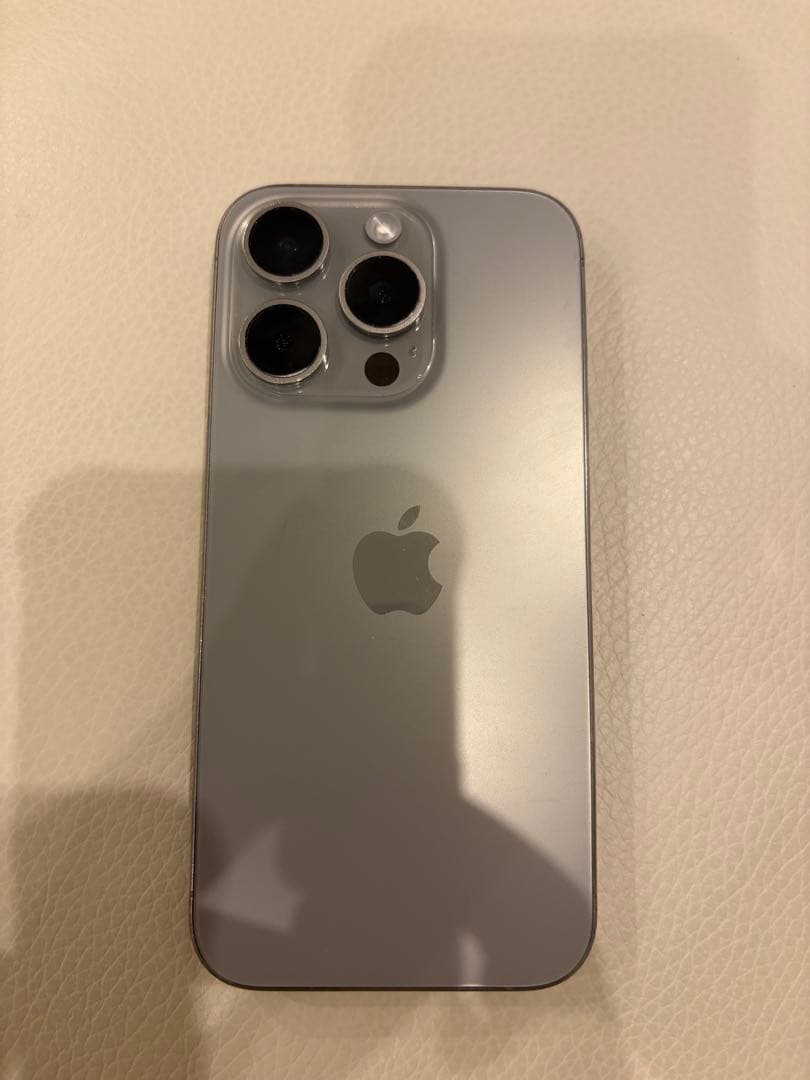 Apple iPhone 15 Pro 128G 本体