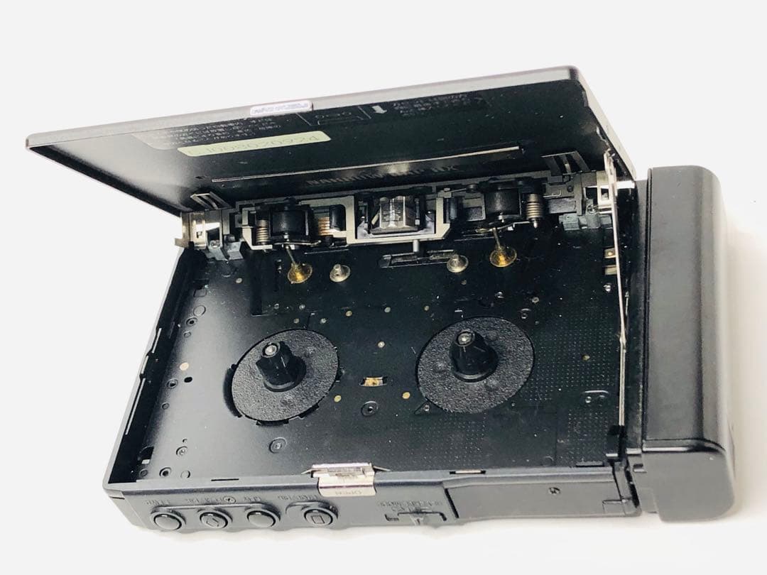 AIWA HS-PL55 アイワ ポータブルカセットプレーヤー ジャンク