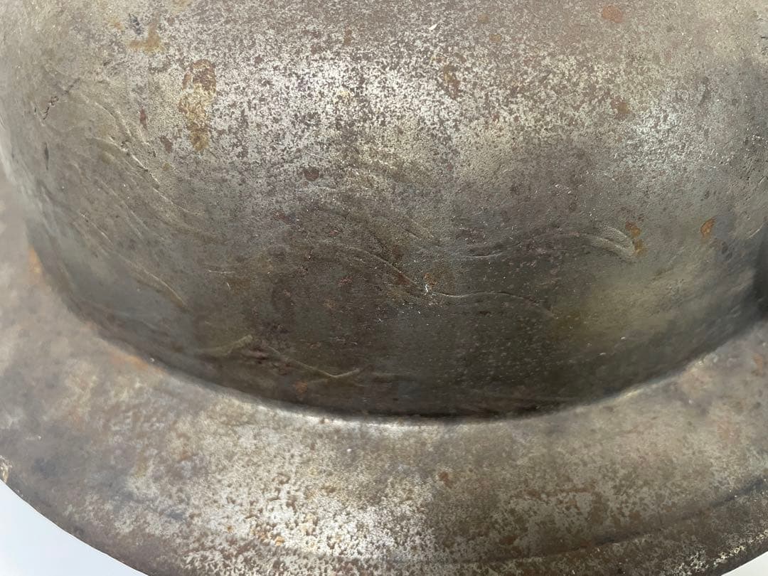 【現状品】鉄製 茶釜 炉釜 湯釜 釜 茶器 茶道具 アンティーク 蓋付き 彫有