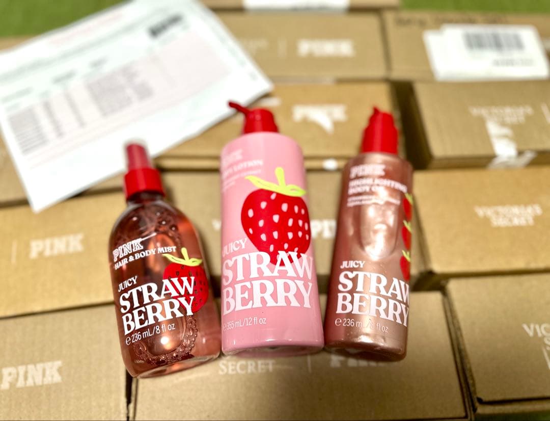 Victoria’sSecret JUICY STRAWBERRY3点ボディケア