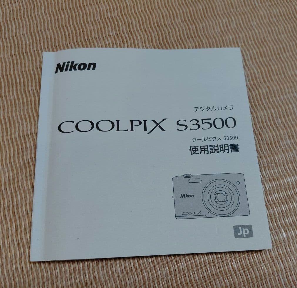 Nikon COOLPIX S3500　ニコンデジタルカメラ