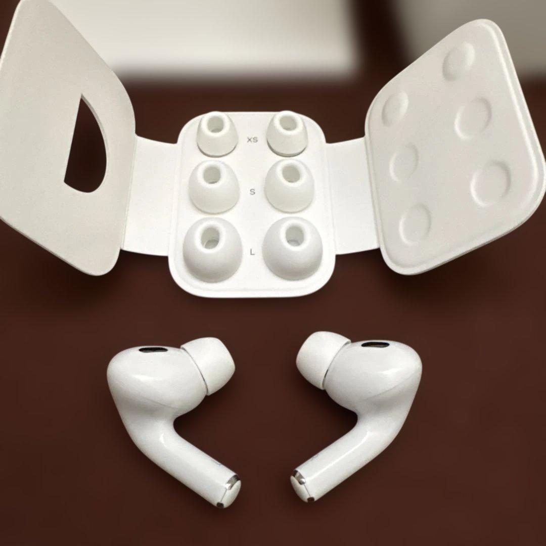 AirPods Pro2本体 ホワイト 充電ケース付属