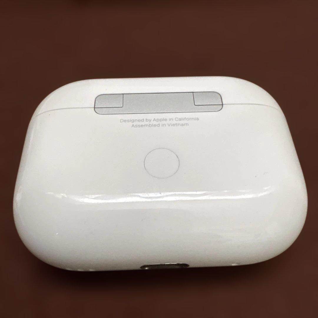 AirPods Pro2本体 ホワイト 充電ケース付属