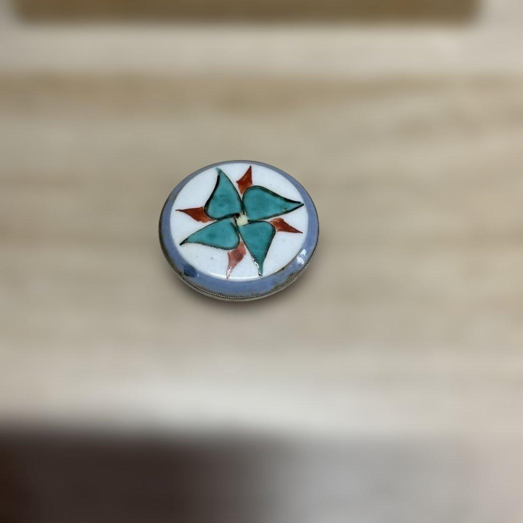 富本憲吉　色絵帯留　合箱