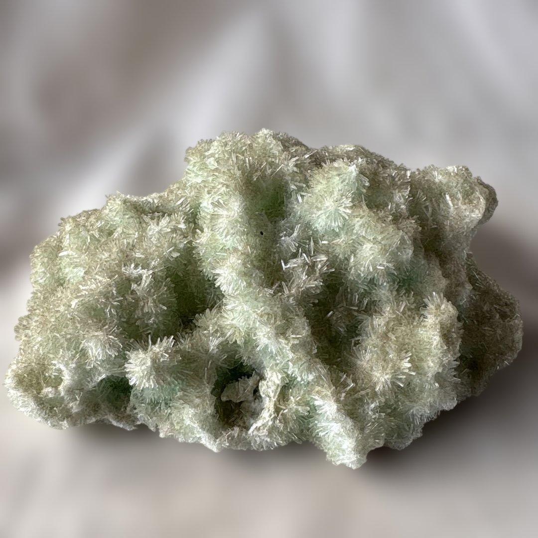 鉱物　GYPSUM