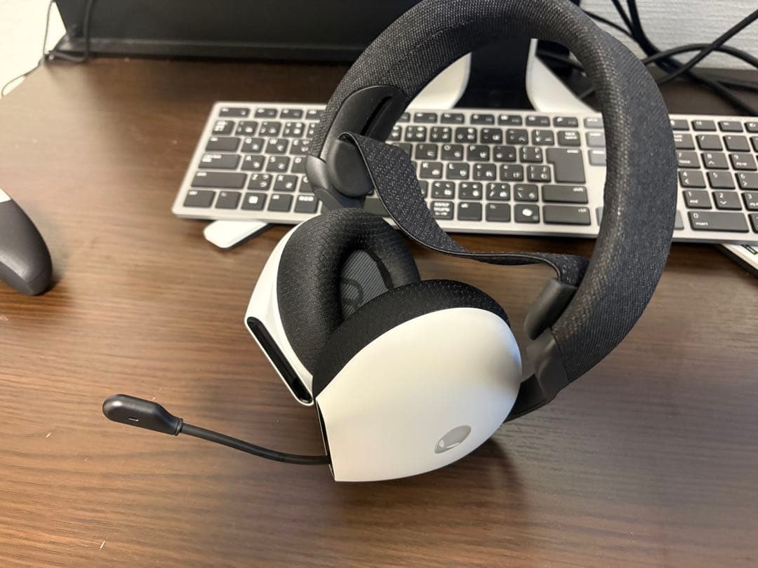 ALIENWARE 725H ゲーミングワイヤレスヘッドセット