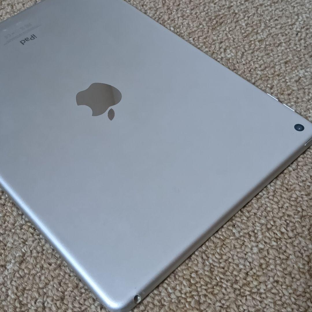 ipad air 2 64GB wifi　シルバー A1566　残量100%