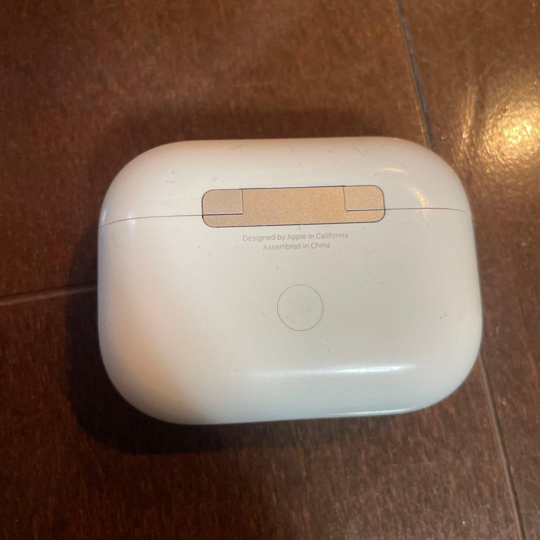 AirPods Pro 充電ケースのみ
