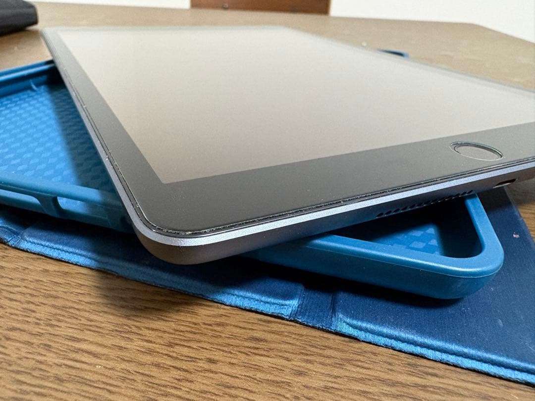 iPad 第8世代 128GB WiFiモデル　スペースグレー　最大容量87%
