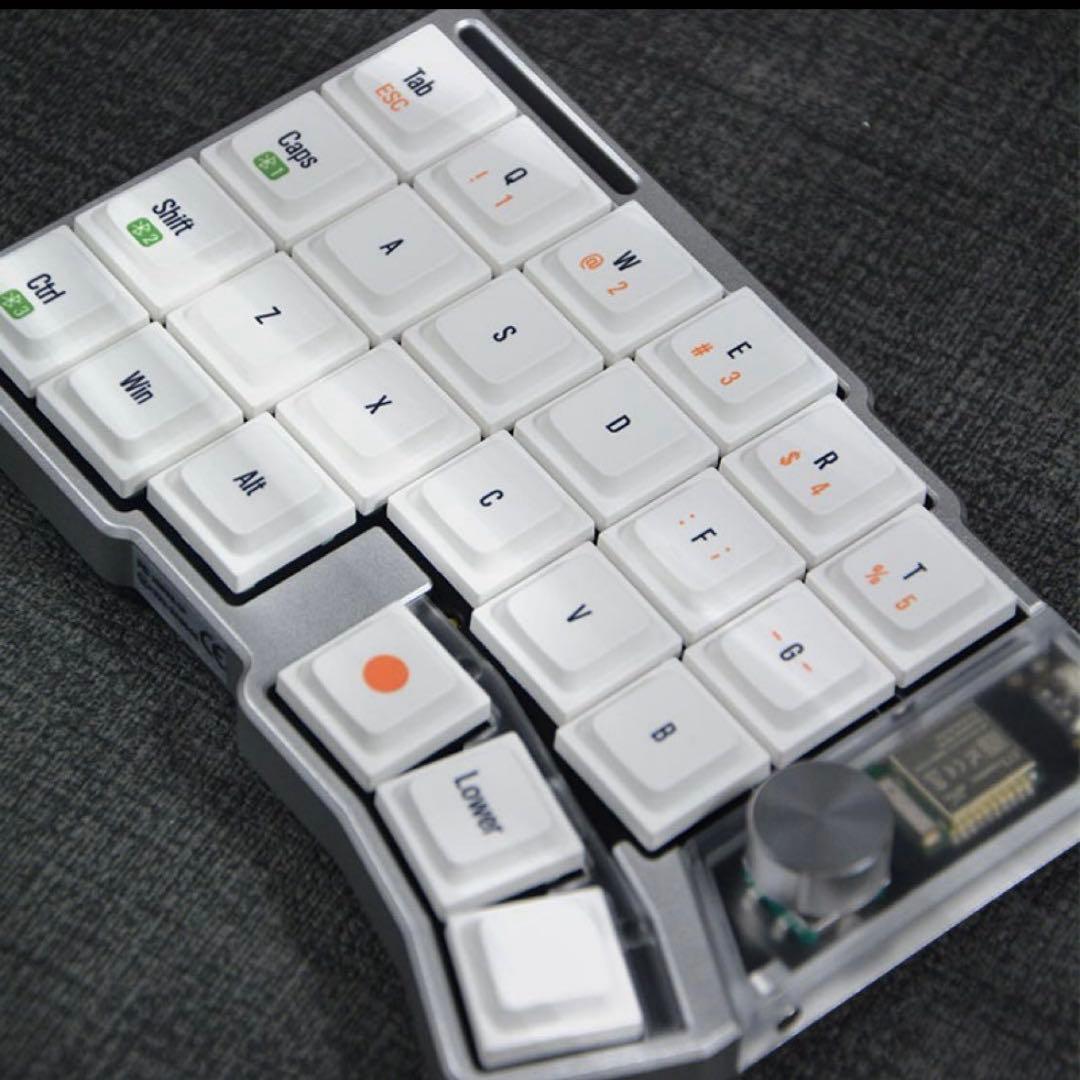 [新品]Cornix LP 分割キーボード シルバー キーボード本体 新品未開封
