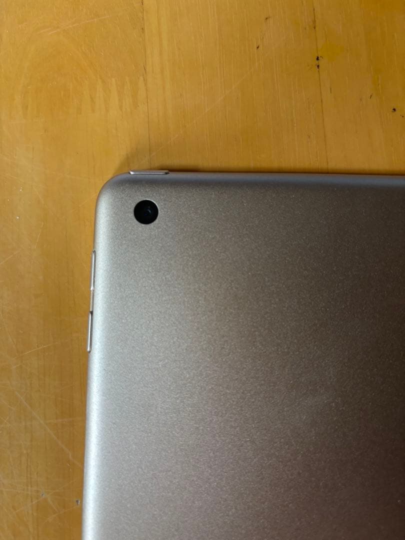 iPad5 第5世代 32GB A1822