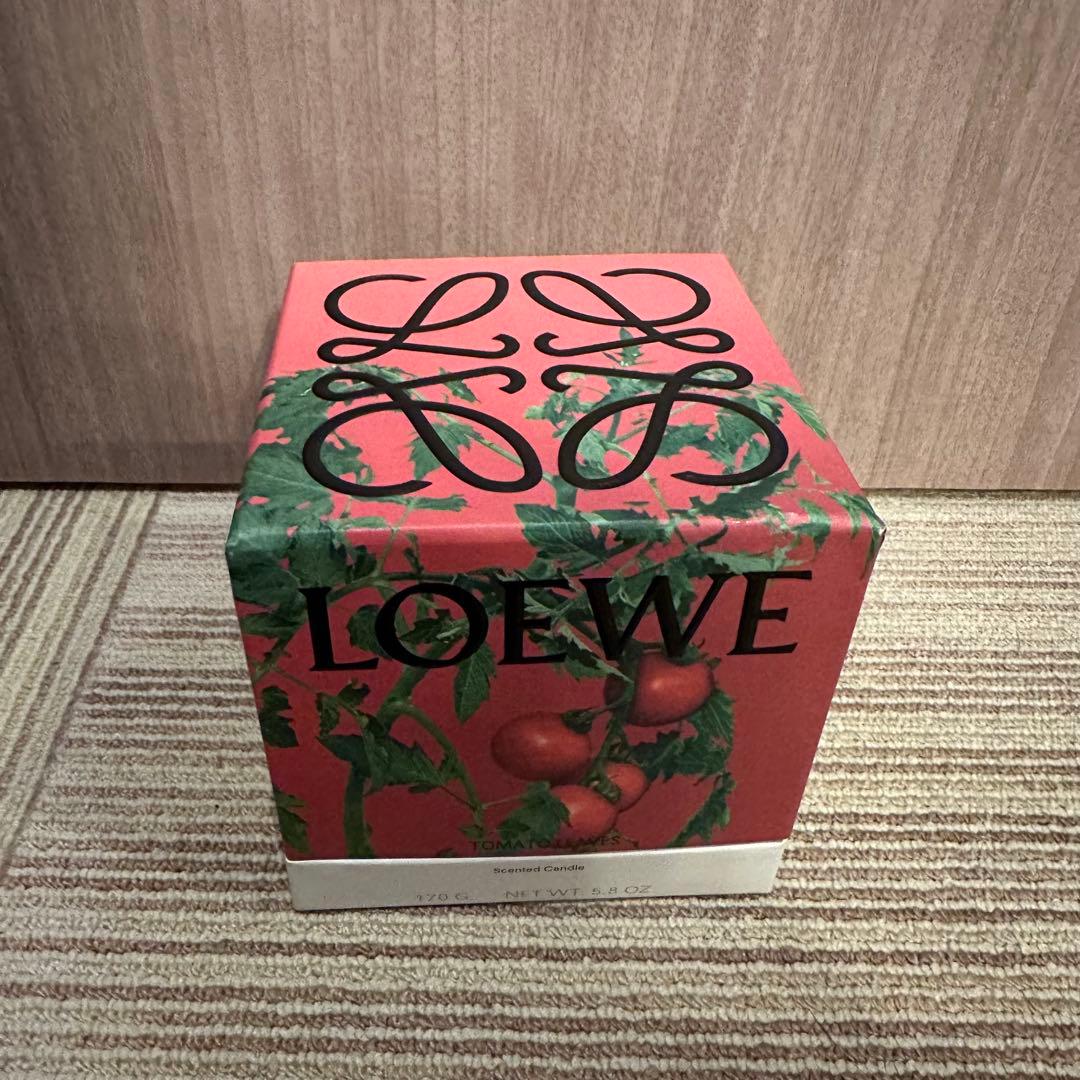 新品　LOEWE レッドトマトリーフ　キャンドル　赤