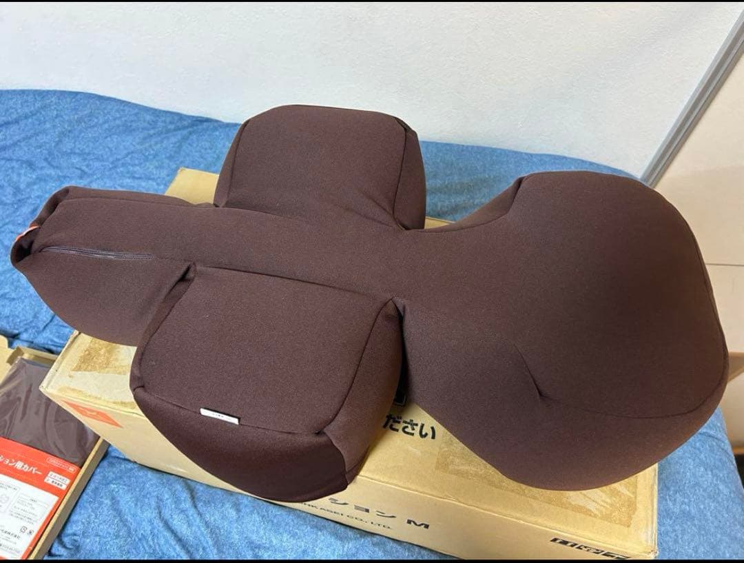 リラクッション M ブラウン カバー付きです