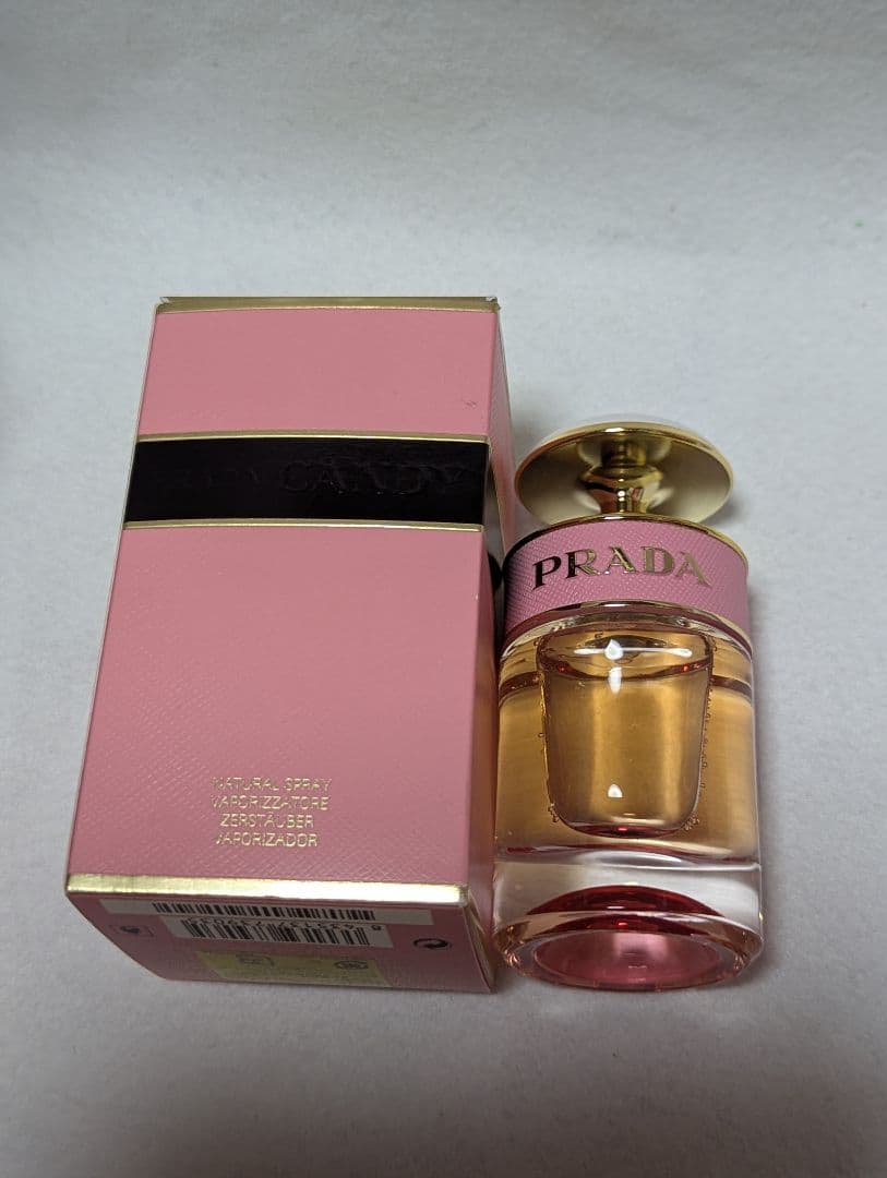 プラダキャンディフロラーレオーデトワレ30ml