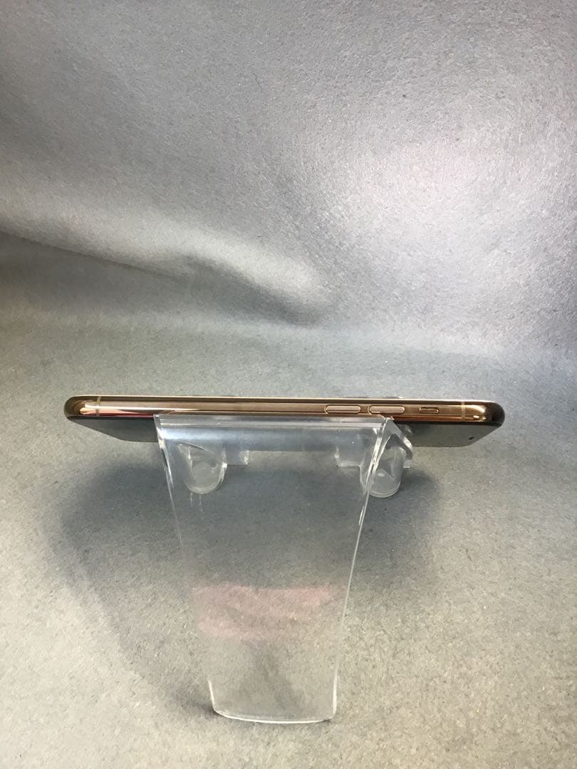 美品　国内版　SIMフリー　iPhone11 Pro64GB ゴールド色
