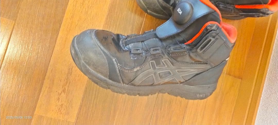 シ*コ様 ASICS BOA システム ハイカット安全靴 ブラック/オレンジ