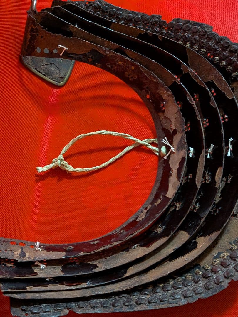戦国武士時代本歌四百年前頃当時物兜シコロ残骸品凄まじい姿景色稀少レアコレクション
