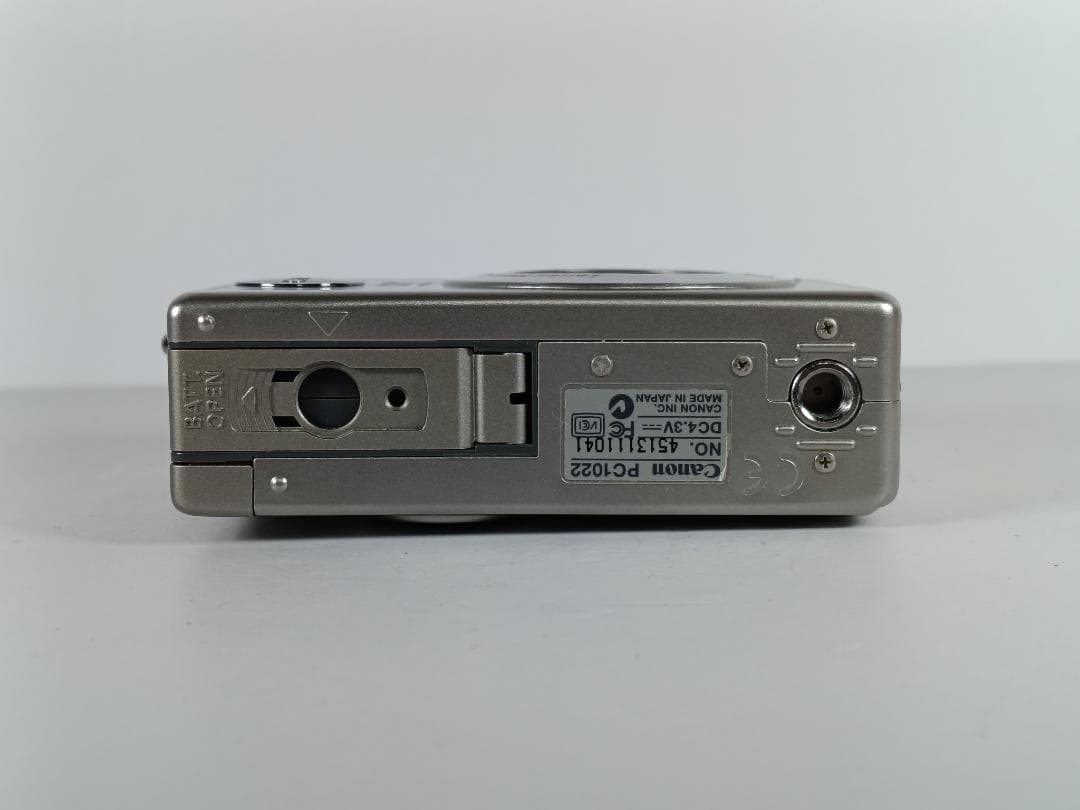 動作品 Canon IXY DIGITAL 200aシルバー コンパクトデジカメ